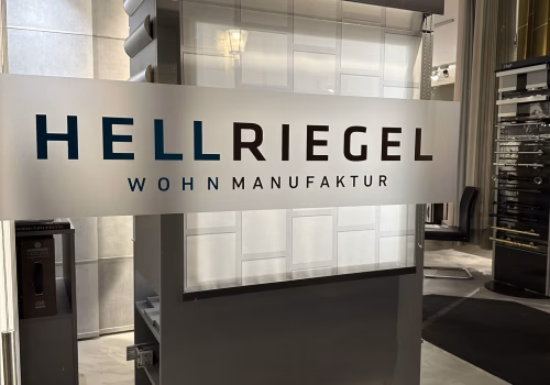 hellriegel-wohnmanufaktur-store-showroom-Rollos-Flächenvorhänge